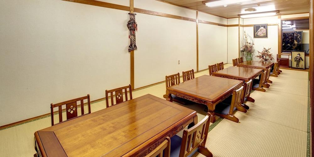 Okinawa Sun Plaza Hotel Naha Dış mekan fotoğraf