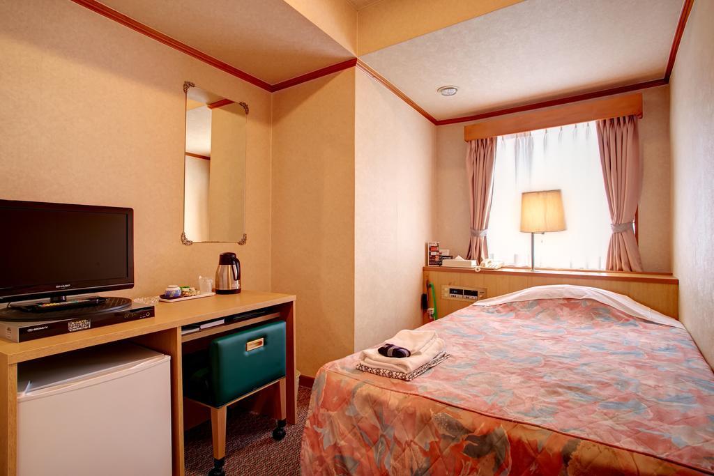Okinawa Sun Plaza Hotel Naha Dış mekan fotoğraf
