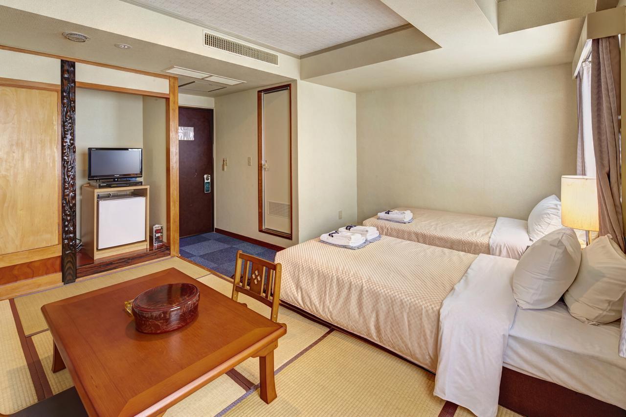 Okinawa Sun Plaza Hotel Naha Dış mekan fotoğraf