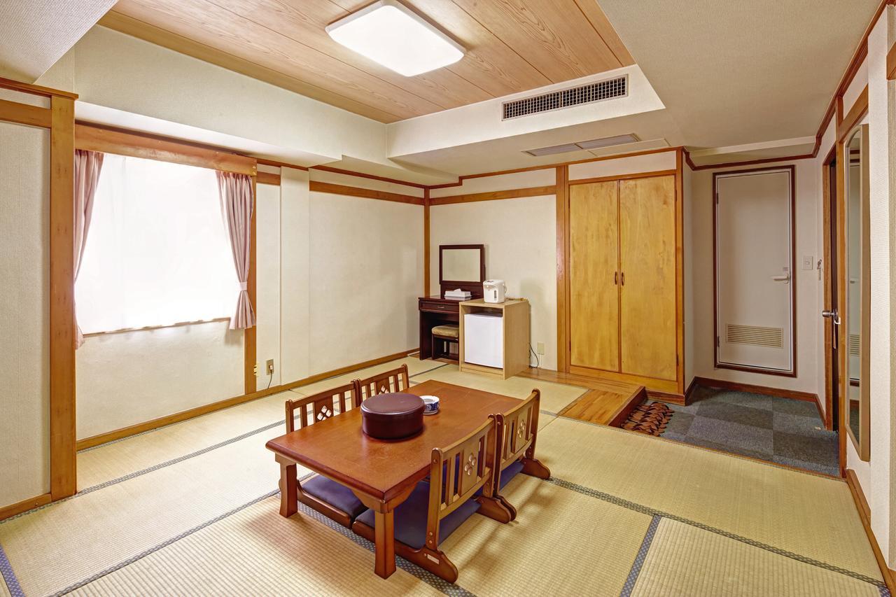 Okinawa Sun Plaza Hotel Naha Dış mekan fotoğraf