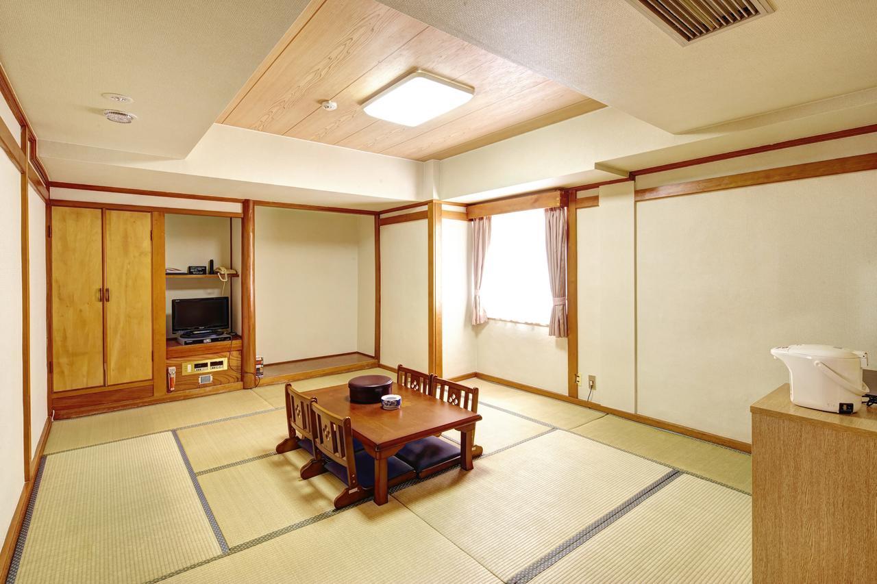 Okinawa Sun Plaza Hotel Naha Dış mekan fotoğraf